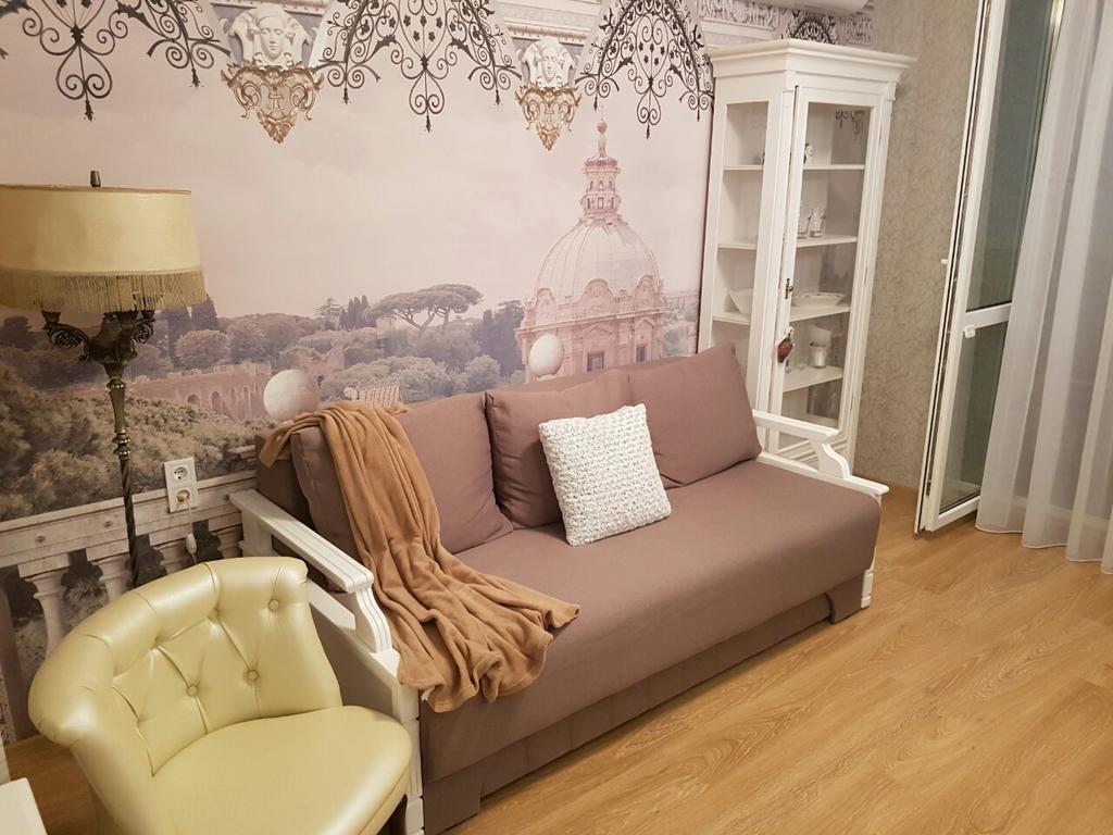 Comfort Apartment On Bogdanivska Street 7B Kyiv Exterior photo